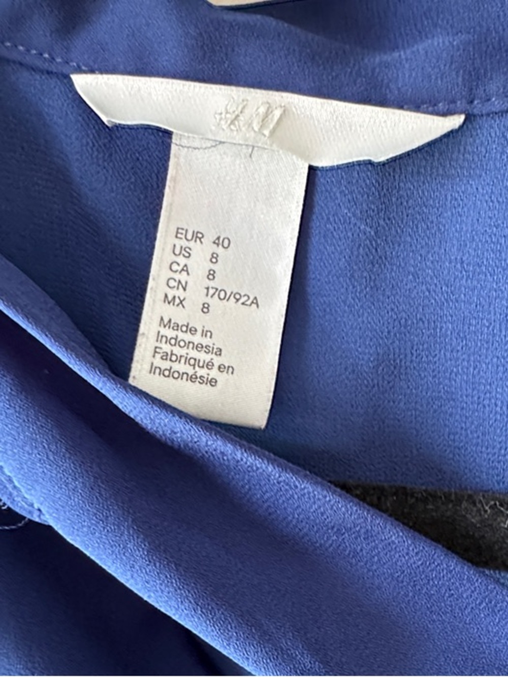 H&M Sleeveless Tie-Neck Mini Dress in Navy Blue - Picture 2 of 4